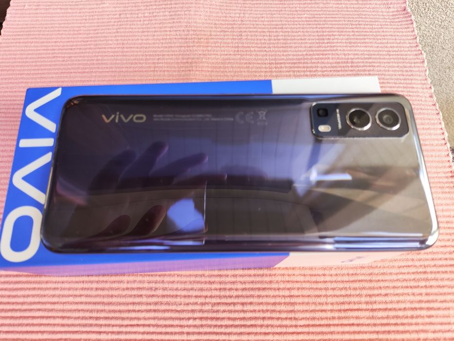 Vivo Y72 5G 8/128GB | Stan Idealny / Jak Nowy | Etui + Komplet