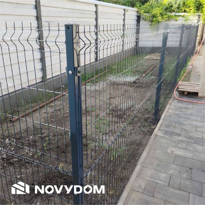 Секційна огорожа - паркан з сітки з полімерним ПВХ покриттям в Дніпрі