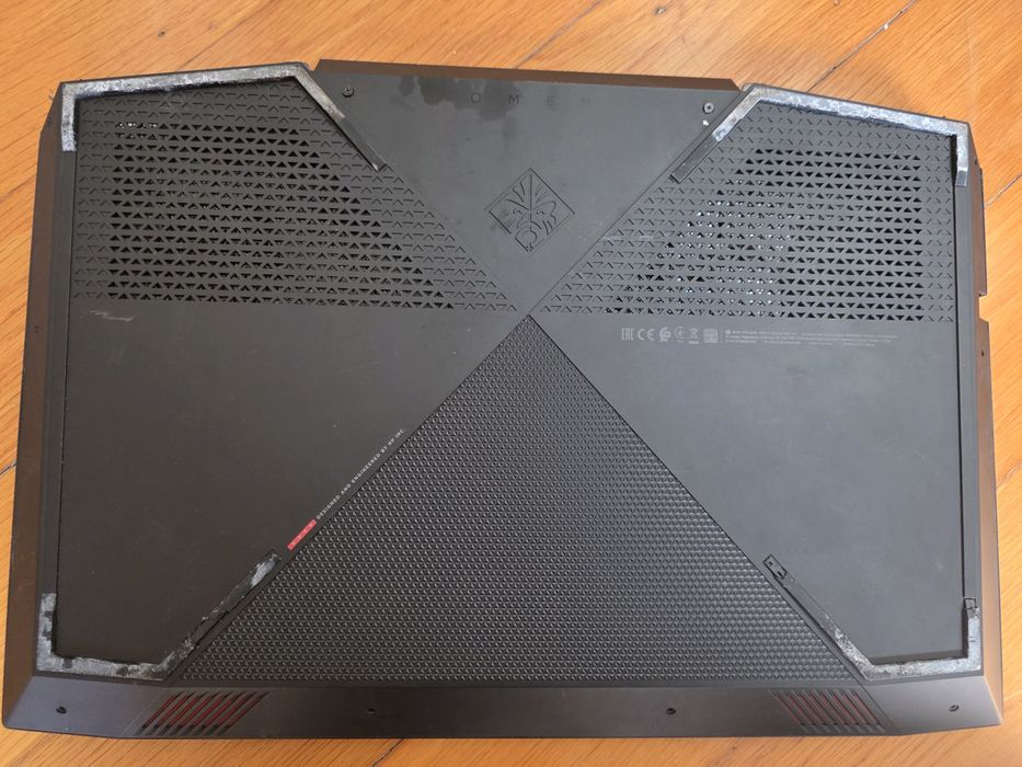 Hp omen 17-an103np só peças