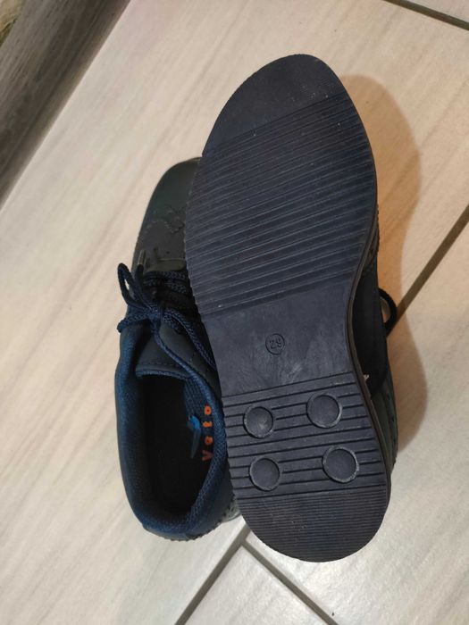Eleganckie buty chłopięce Viento – rozmiar 29