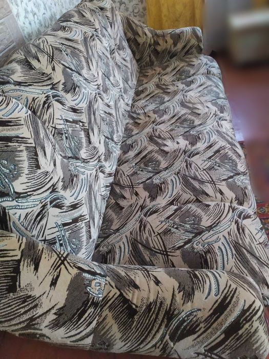 Продам диван з кріслами розкладними