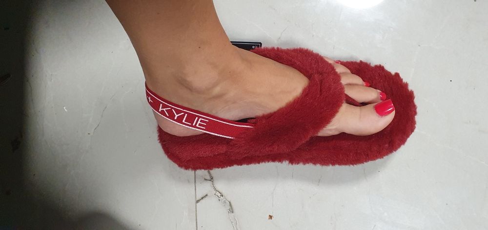 Kapcie Kendall +Kylie nowe 39