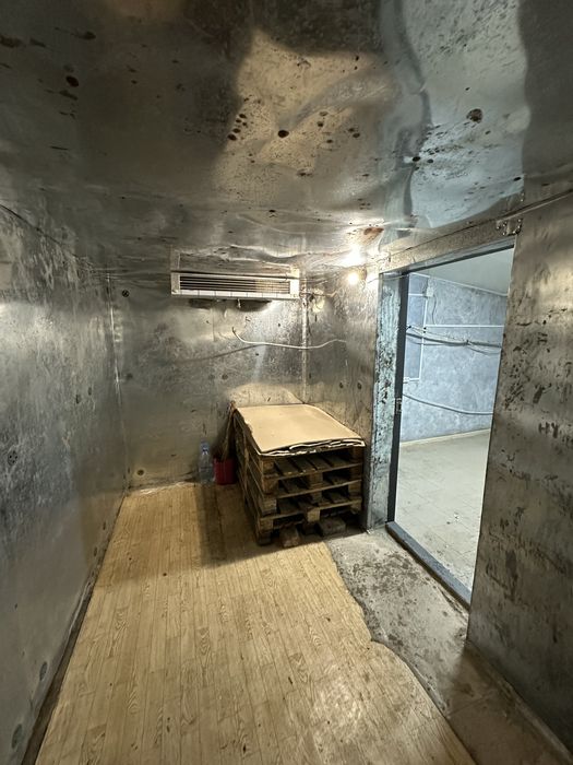 Комерційне приміщення з холодильним обладнанням | м. Гадяч