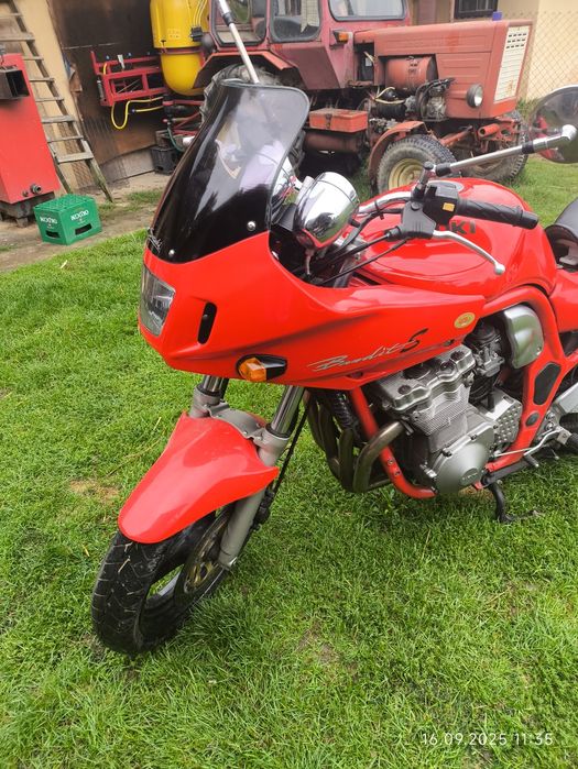 Suzuki gsf 600 bandit czasza lampa wypełnienie  stelaż szyba kierunki