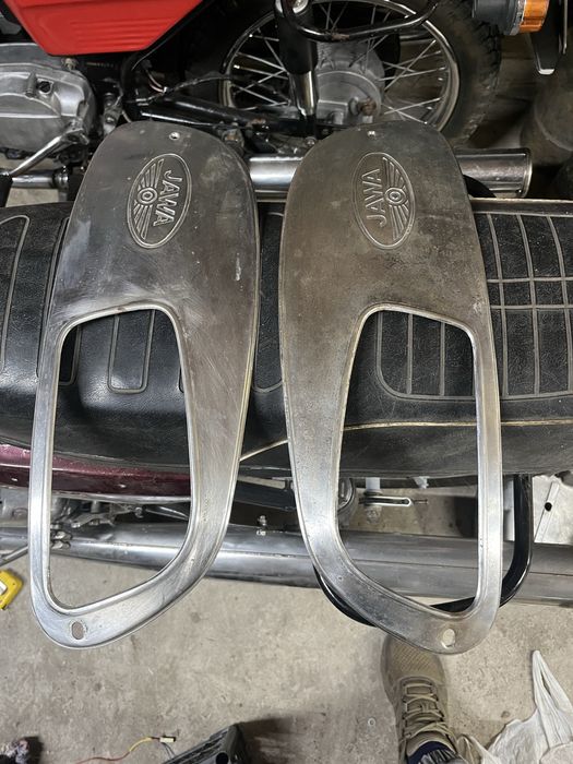Продам накладки на бак Jawa