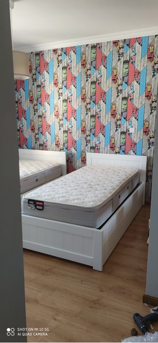 Cama + colchão + estrado elevatório como NOVOS