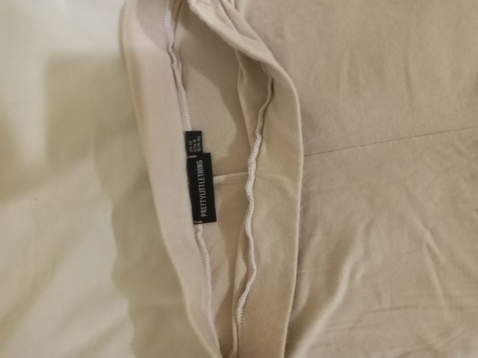 Штани кльош від Prettylittlething