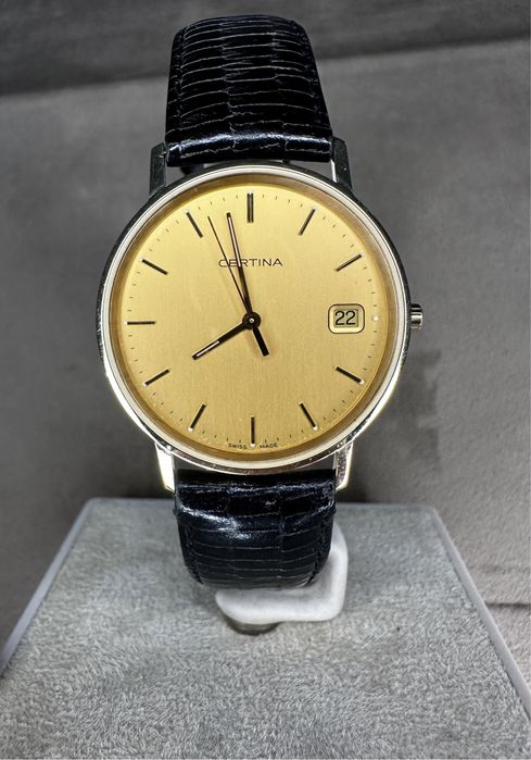 Relógio Certina Quartz em ouro