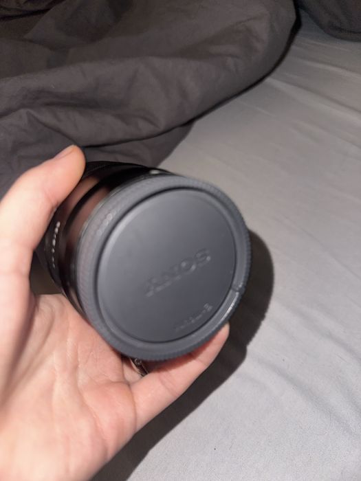 Обʼєктив Sony 35mm 1.8