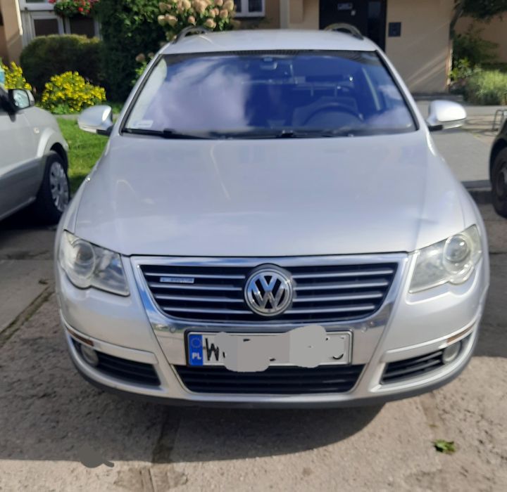 Volkswagen passat b6 1.9 TDI blueMotion 2008 r hak
