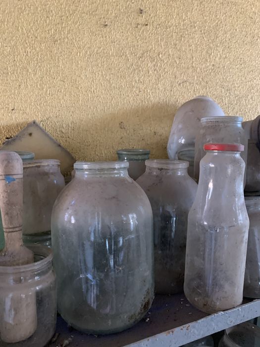 Продам банки 0.5,1,2 ,3 ,5 литров