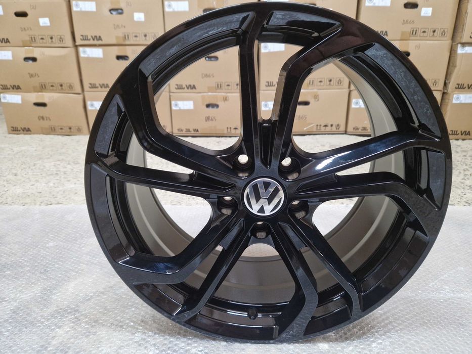 Диски новые одноширокие R18-19 (BMF)Volkswagen Golf,Passat,Tiguan,Jetta.