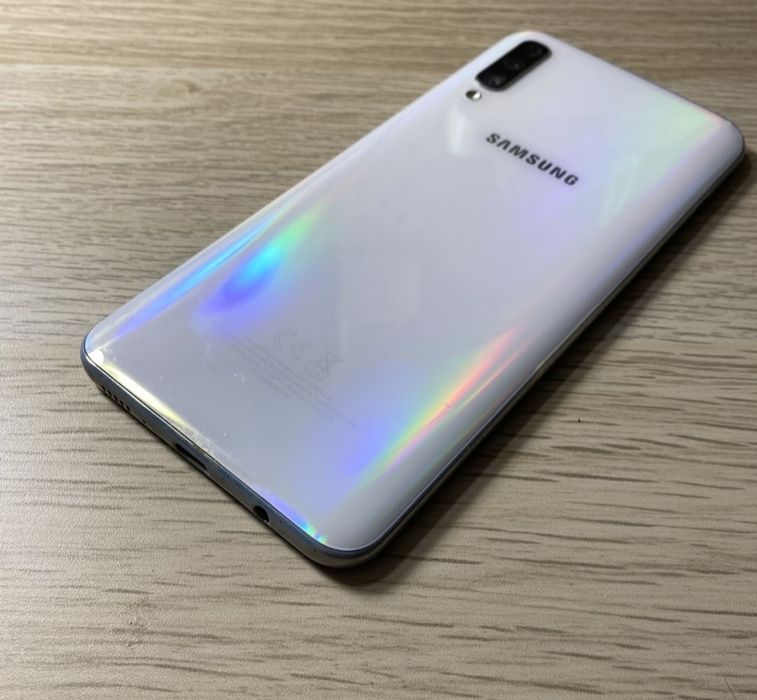 Vendo Samsung A50 em bom estado
