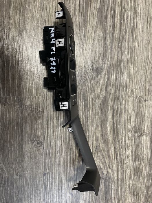 Блок керування склопідйомників з кнопками Ford escape 2023-2025