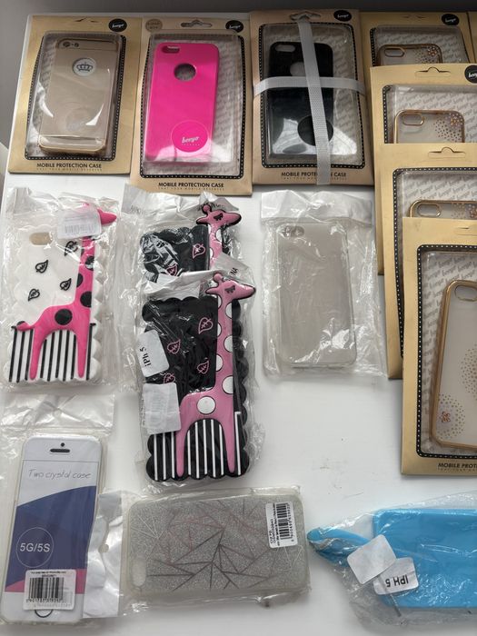 Zestaw etui plecki iPhone 5 34 sztuk