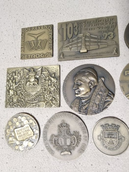 12 Medalhas em Bronze