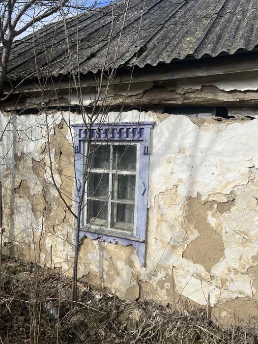 продам старий будинок