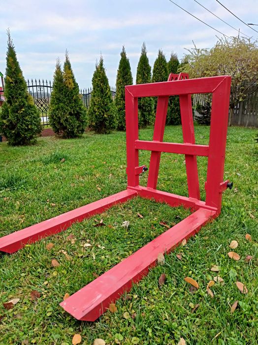 Paleciak na tył ciągnika widły do palet skrzyniopalet Podnośnik DOWÓZ