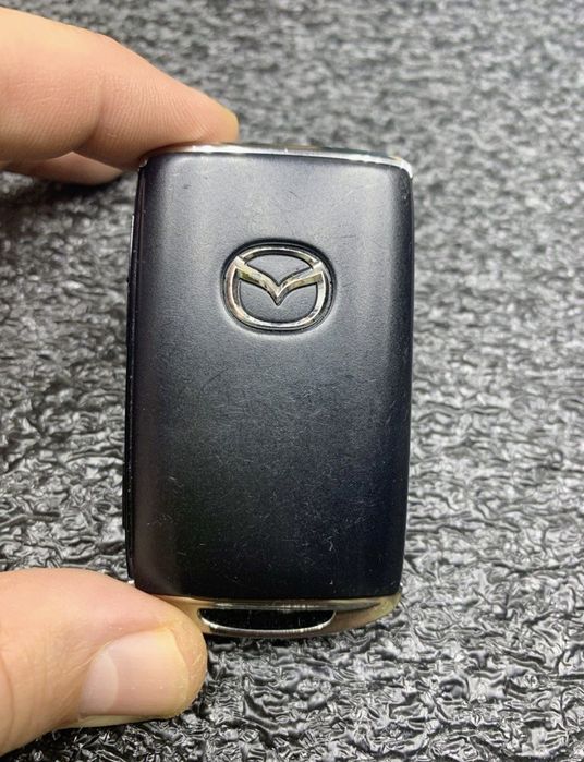 Ключ  Mazda 3 CX-30 CX-5 CX-9 | Оригінал