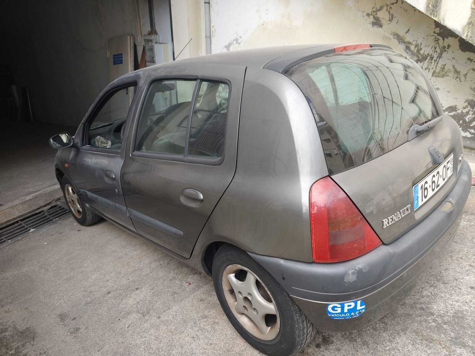 Renault Clio 1999