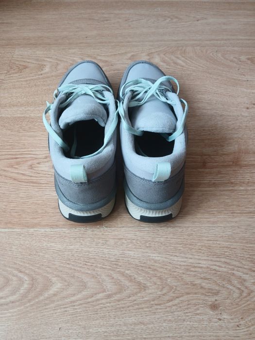 Buty trekkingowe damskie