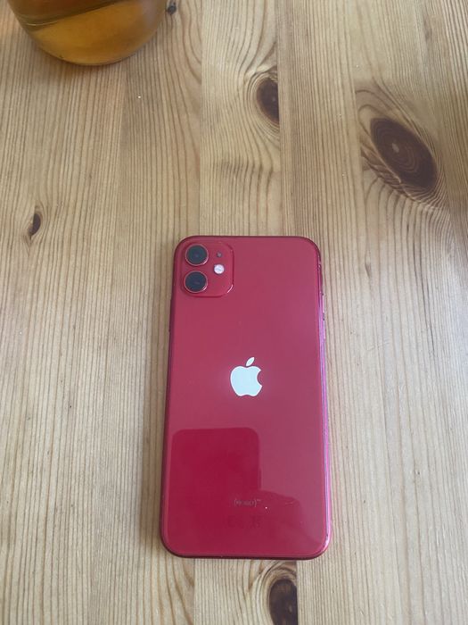 Sperzedam iphone 11