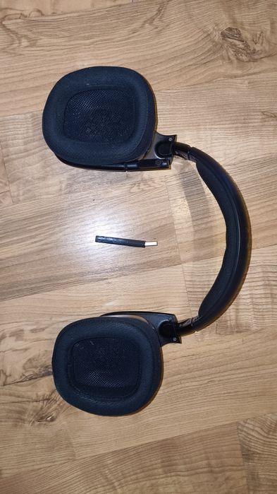 Słuchawki bezprzewodowe logitech g533 [OPIS]
