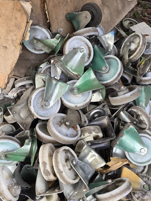 Rodas fixas e giratorias