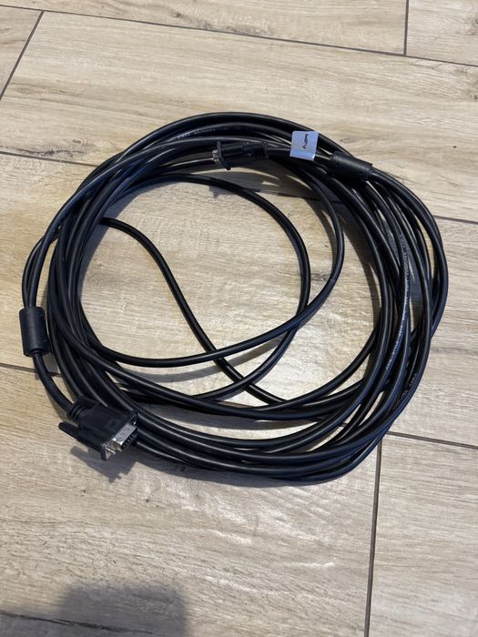 Kabel VGA czarny dlugi