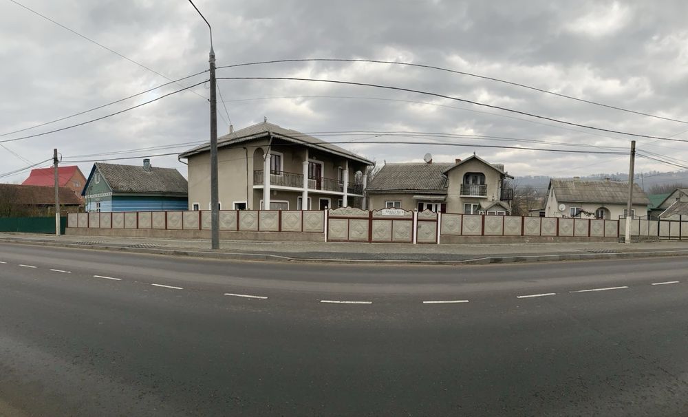 Продам 2 Будинки вул. Хотинська