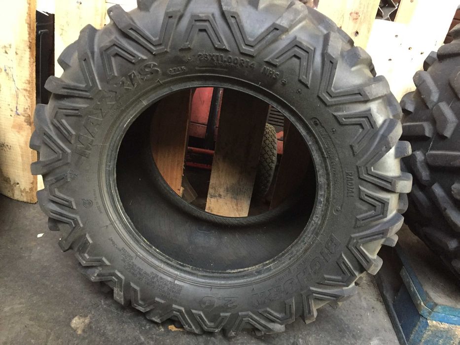 Vendo 4 Pneus CAN-AM