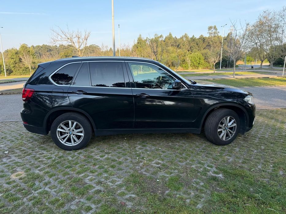 BMW X5 25 d sDrive Comfort 7L