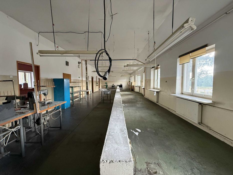 Mińsk Hala 500m2 plus biuro, mieszkanie 300m2- parking 15 samochodów