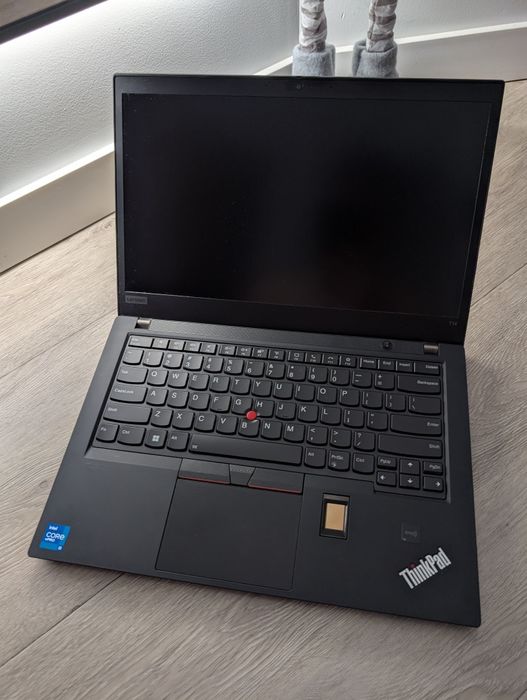 Ноутбук Lenovo Thinkpad T14 gen 2 i5-1145g7 iris XE 16/256gb 14 циклів