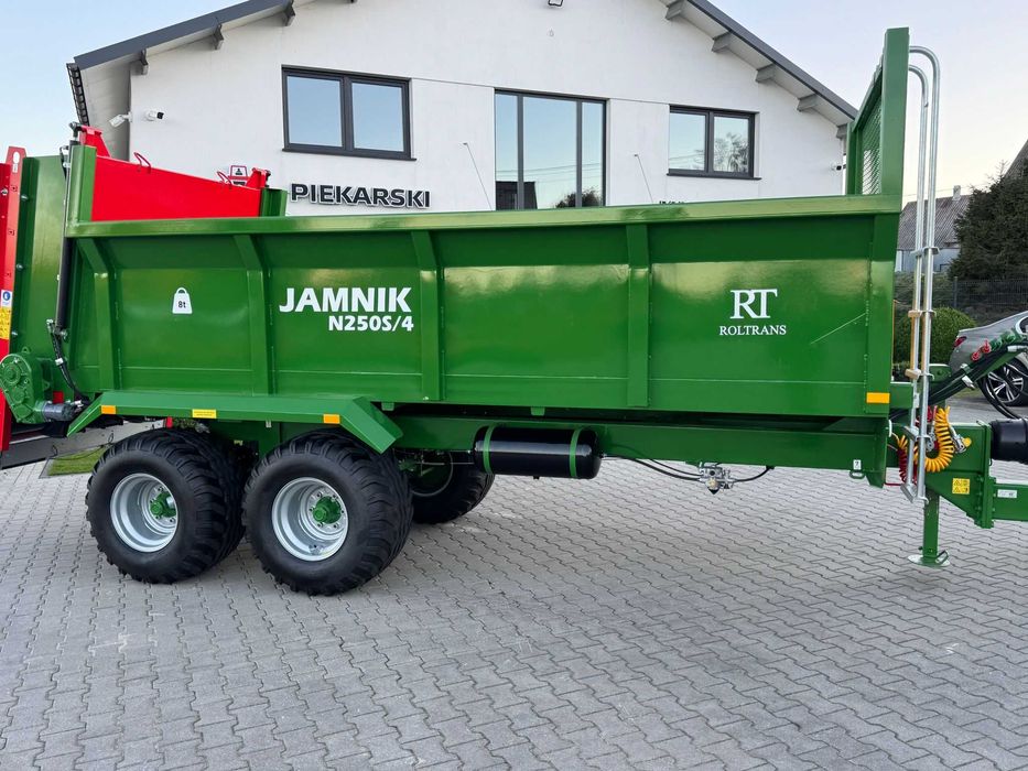 Rozrzutnik Roltrans skorupowy 8 t, 2 wałki pionowe, BOGATA WERSJA