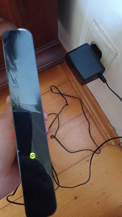 2 ROUTERy WiFi ze wbudowanym modemem ADSL2+ marki SAGEM +kabelki