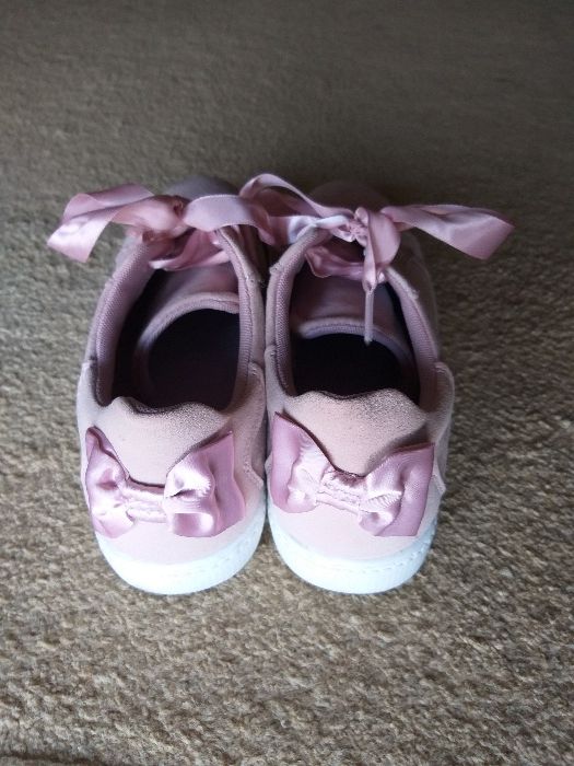 Buty pastelowy róż rozm 40