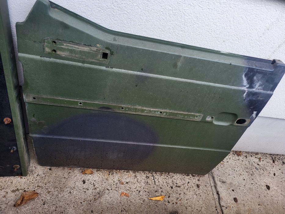 Mercedes G 460 461 Wolf Drzwi Przednie Lewe