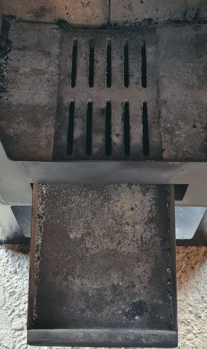 KOMINEK koza PIEC kominkowy piecyk szamotowy żeliwny