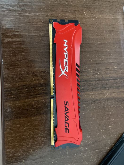 Kingston hyperx 8 gb ram ddr3 1600mhz