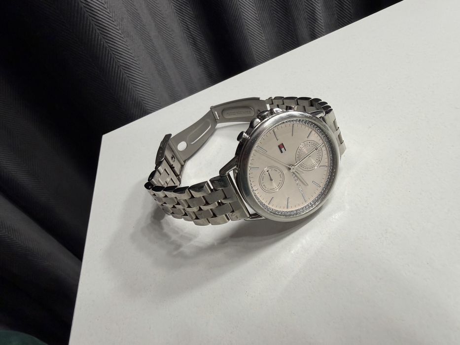 годинник жіночий Tommy Hilfiger
