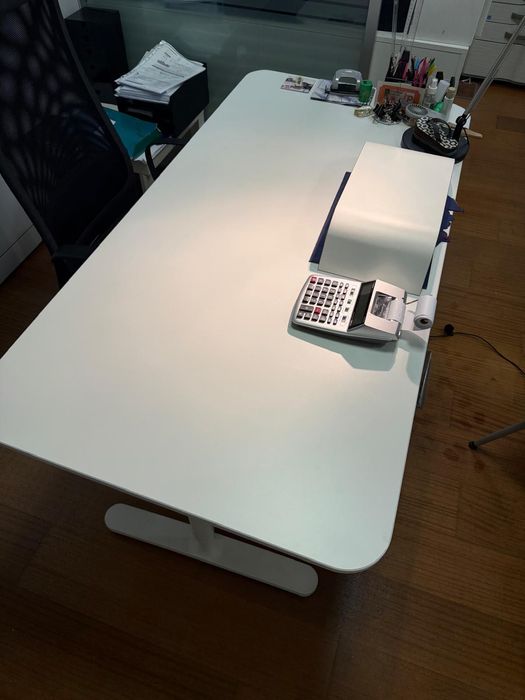Mesa para escritório
