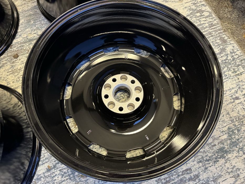 Felgi Audi A8 W12 D2 monoblock 5 szt po renowacji grafit 18’ 8J ET48