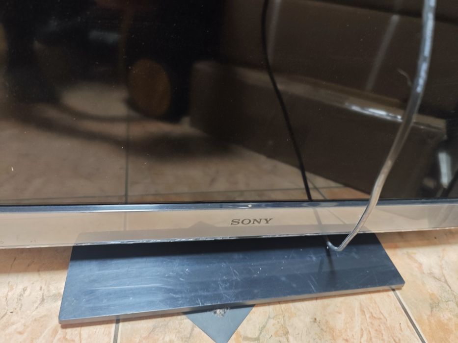 Telewizor Sony Bravia 32" KDL-32EX302 LCD digital colour, z pilotem