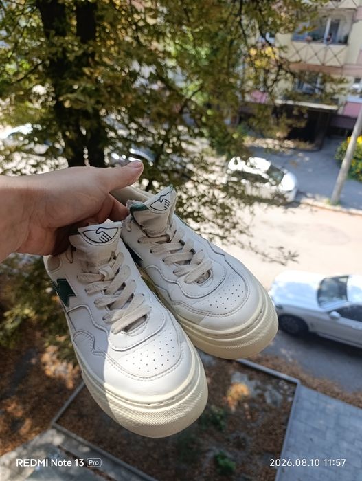 Кроссовки   ASICS, Puma, Adidas, Ecco и другие — большой выбор обуви, по низкой цене !