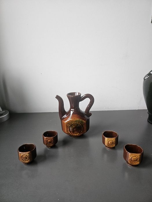 komplet retro: dzbanek + kieliszki / czarki vintage PRL