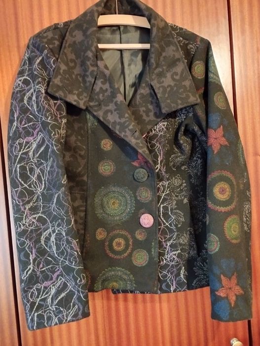 Casaco inspiração Desigual