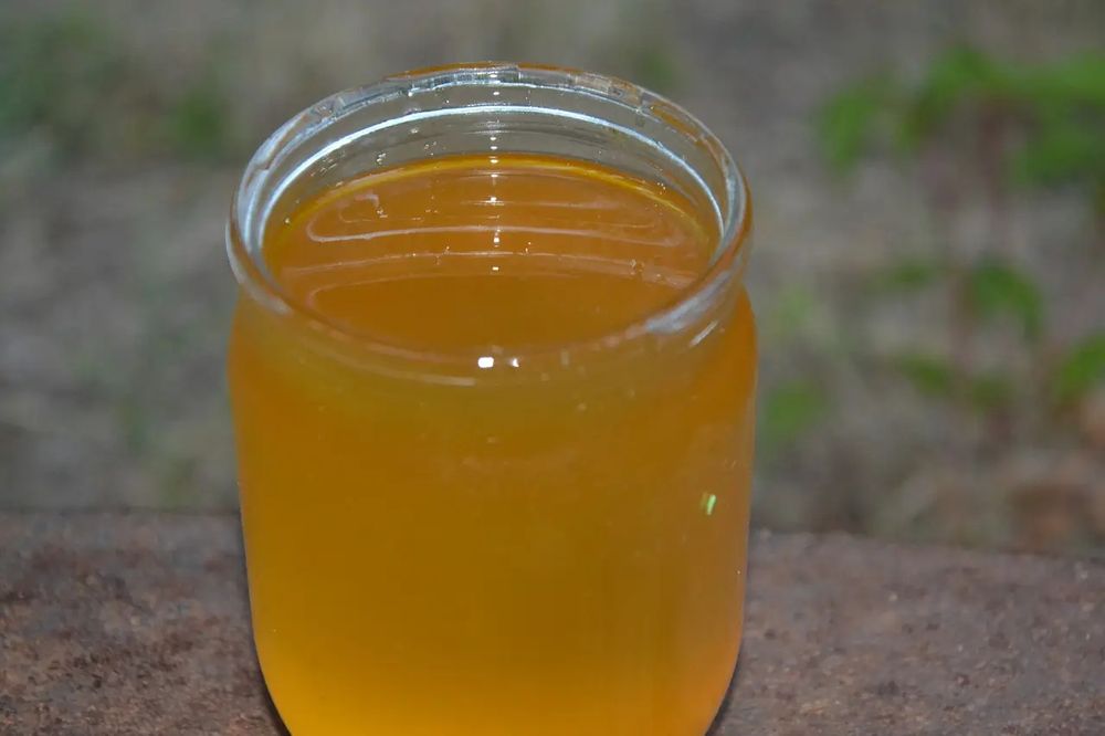 Натуральний мед різнотрав'я