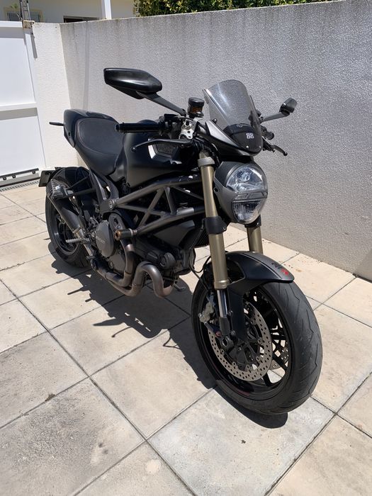 Ducati Monster 1100 EVO