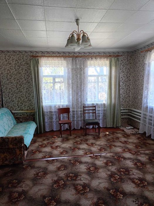 Продам будинок з дворовими постройками  в с. Черкаський Бишкін
